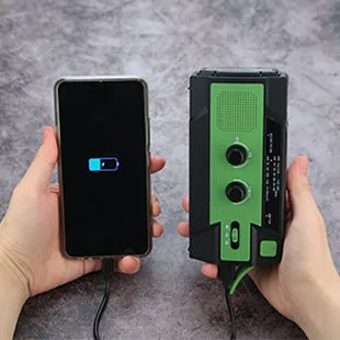 2020 Emergency Radio Flashlight Solar USB Battery Hand Crank Powered Radio AM/FM/WB 4000mA Power Bank Flashlight IPX3 Waterproof