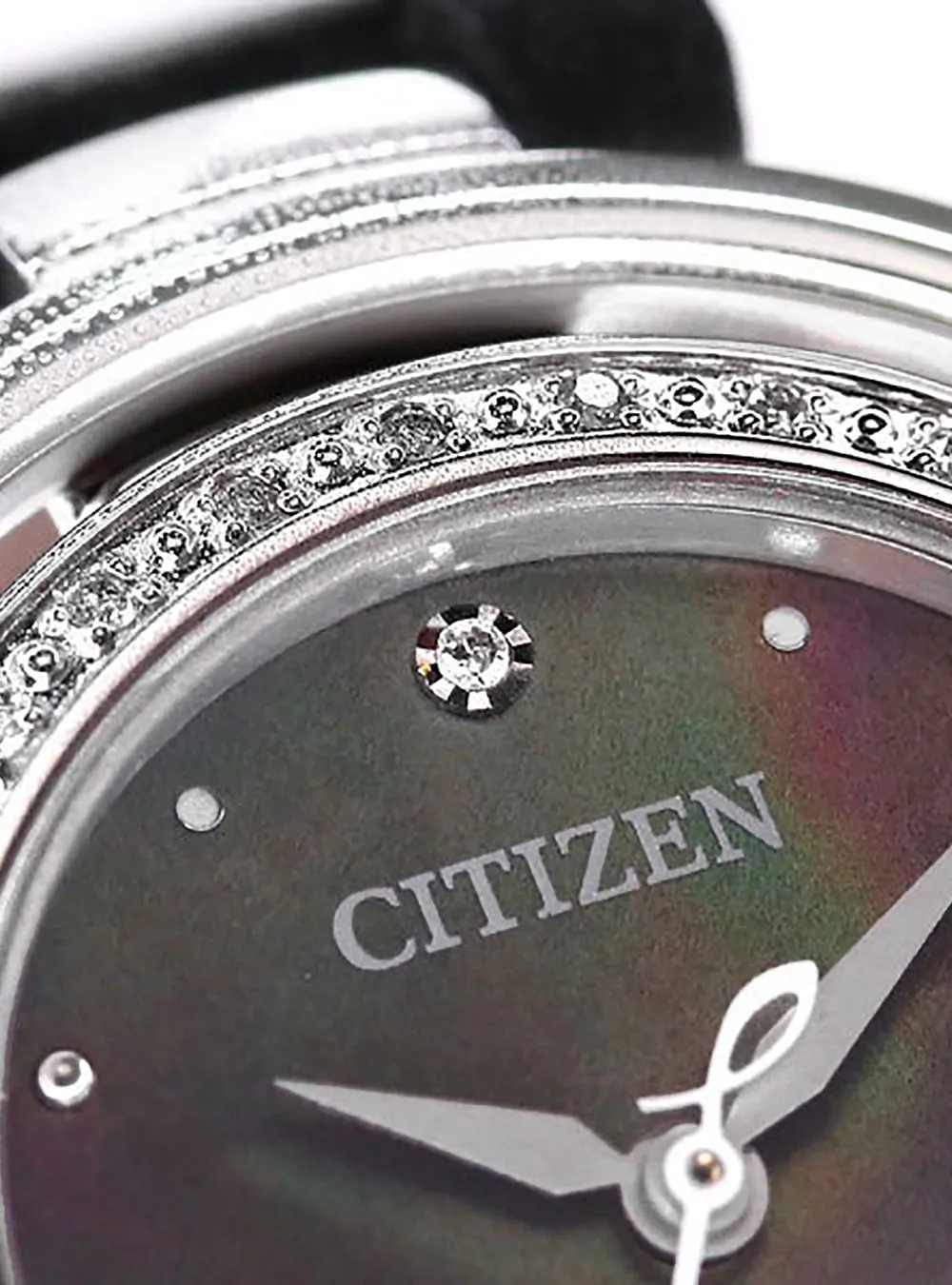 CITIZEN L ROUND COLLECTION EM0900-08W JDM