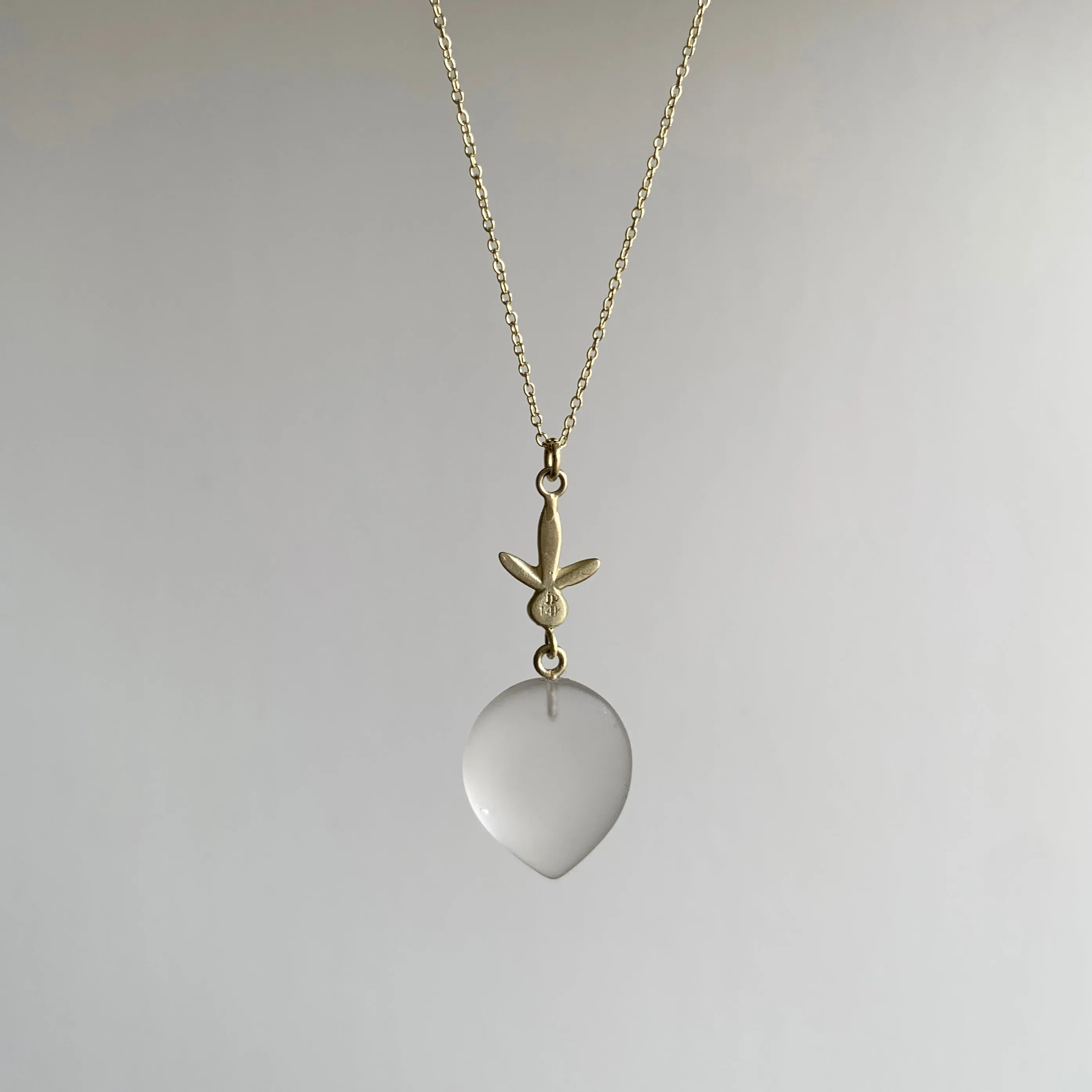 Frosted Quartz Petite Fleur Necklace