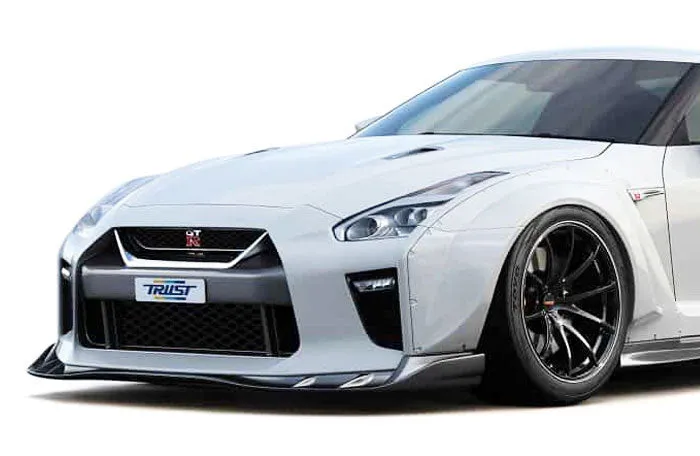 Nissan (R35) GT-R  GReddy Widebody Aero Kit