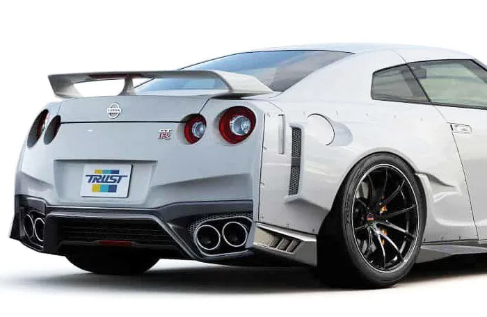 Nissan (R35) GT-R  GReddy Widebody Aero Kit