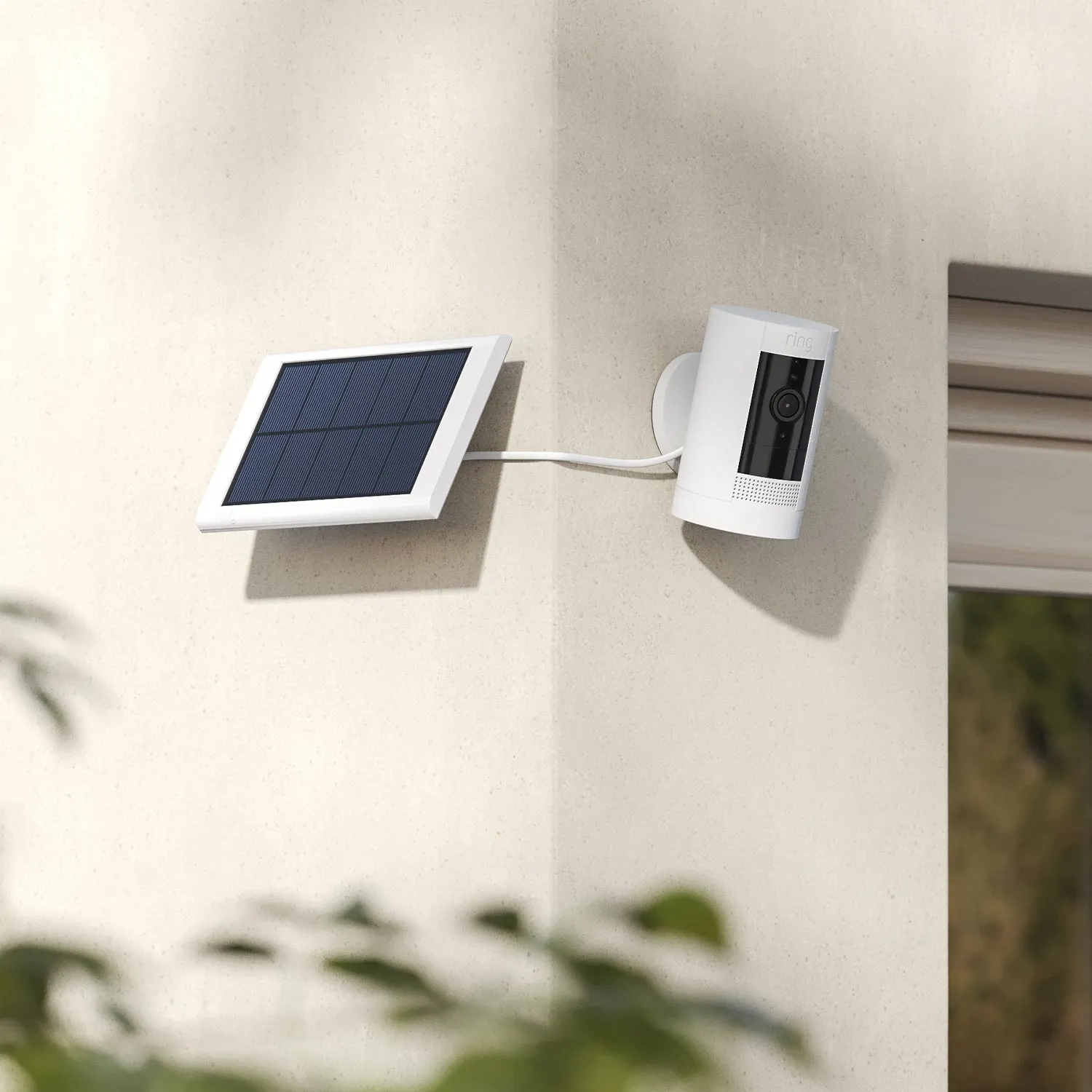 Outdoor Security Camera | Stick Up Cam Solar