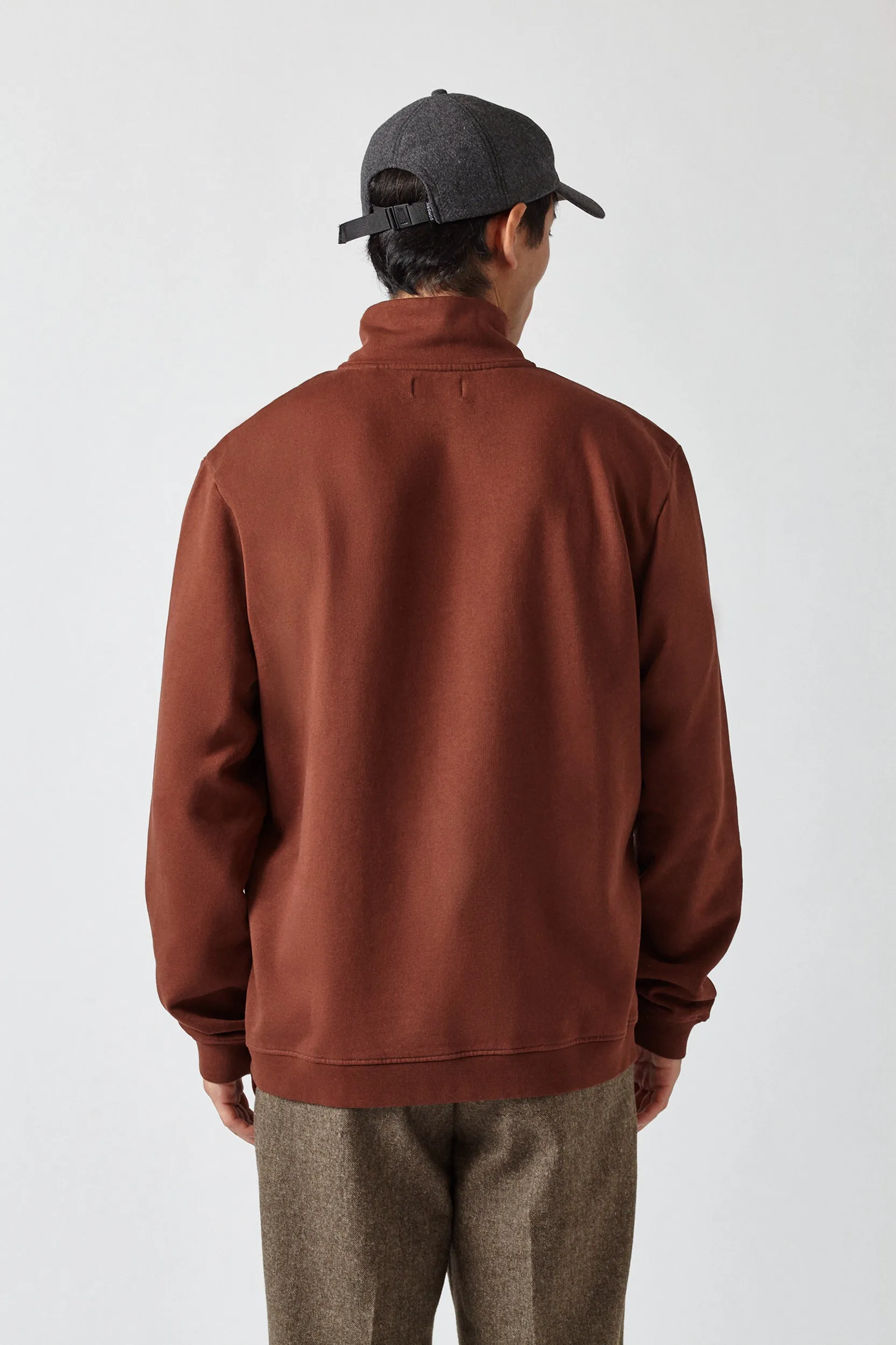 THE SEPIA ZIPPER SWEAT