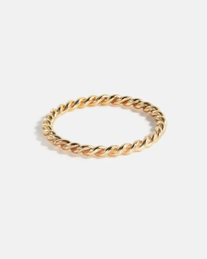 Twist Band in 14k Gold